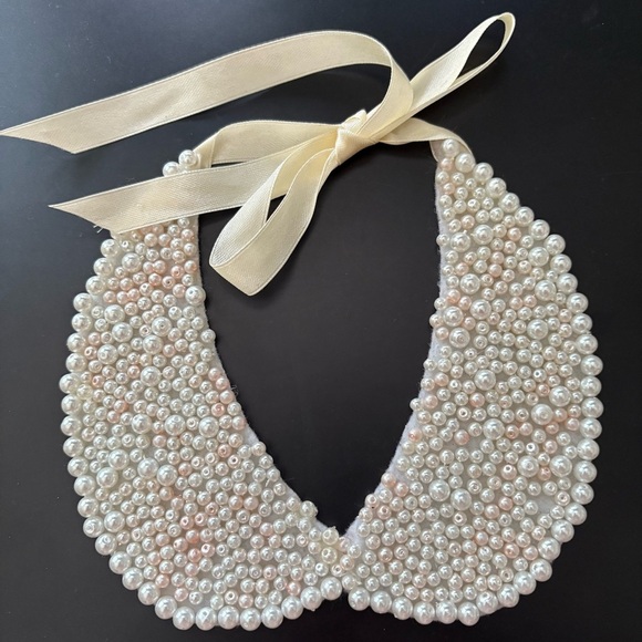 Collar Necklace with ribbon closure - Picture 3 of 6